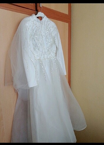 Nikah elbisesi