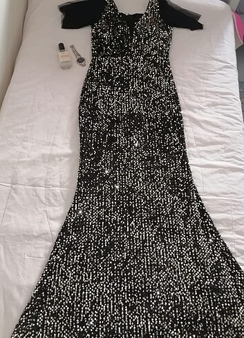 m Beden siyah Renk Siyah altın pullu balık model elbise