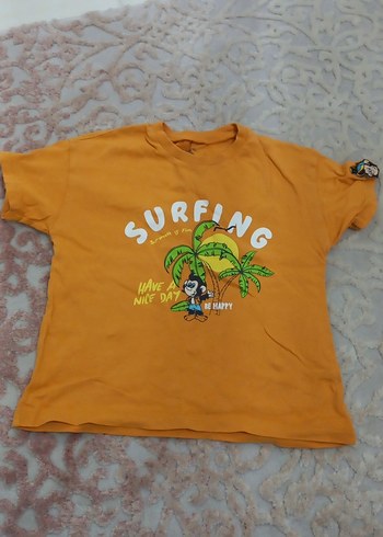 Sarı Baskılı Düğmeli Erkek Tişört - Görsel 2