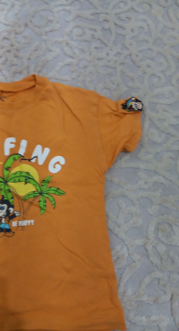 Sarı Baskılı Düğmeli Erkek Tişört - Görsel 3