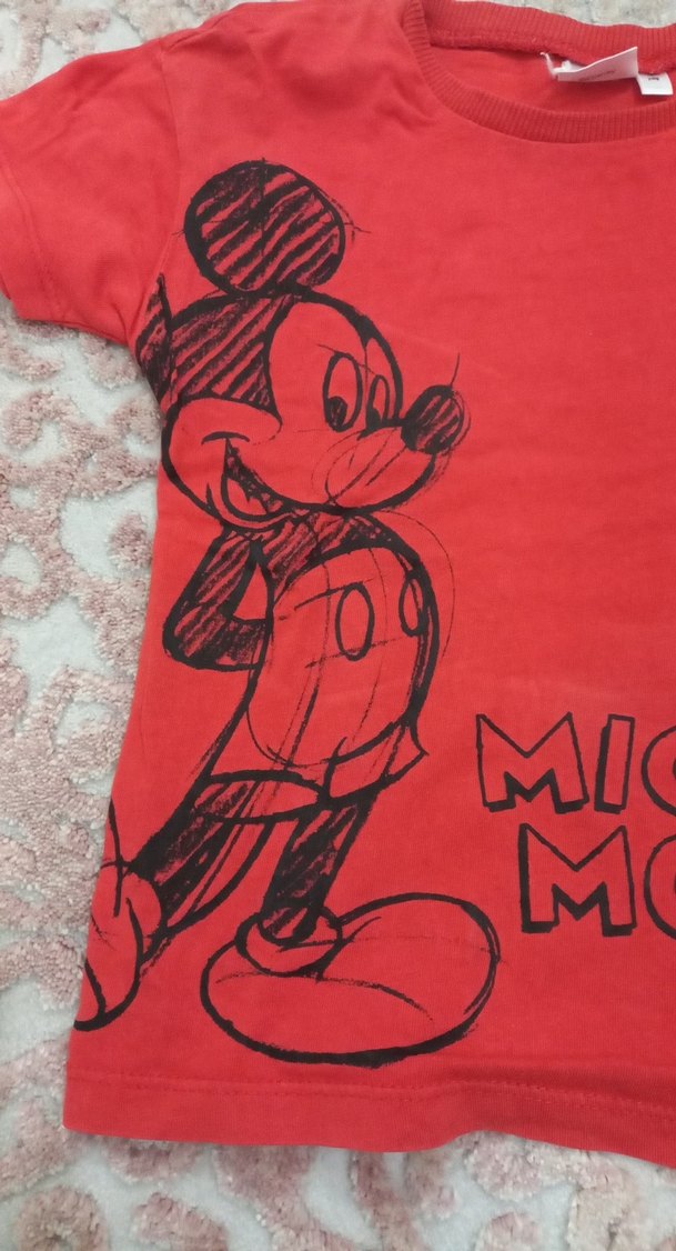 Kırmızı Mickey Mouse Baskılı Erkek Tişört - Görsel 4