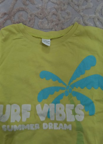 Erkek Çocuk Sarı V Yaka Baskılı Tişört - Görsel 4