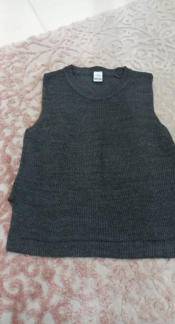 Gri Yünlü erkek çocuk Kolsuz Triko Süveter 24 -36 ay - Görsel 2