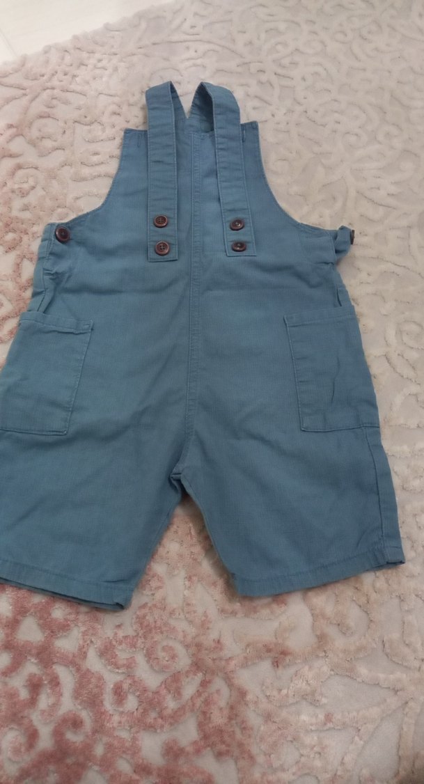 Erkek Çocuk Düğmeli Kot Şort Tulum - Görsel 3