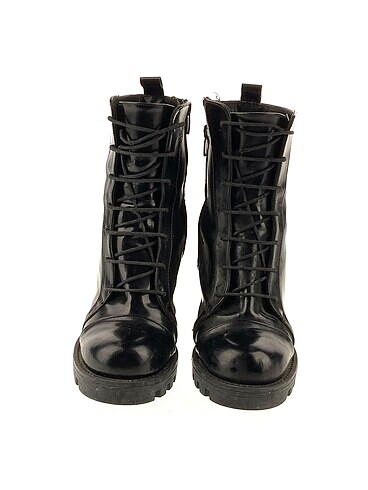 37 Beden Vintage Love Bot %70 İndirimli.