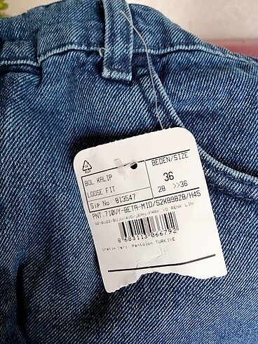 36 Beden mavi Renk Lc wakiki pantolon