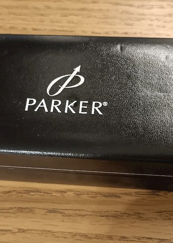 Parker Altın Detaylı Şık Tükenmez Kalem - Görsel 2