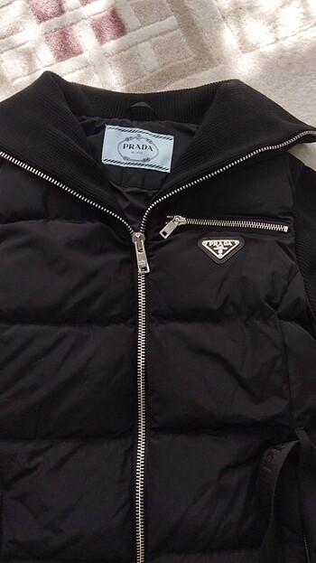 l Beden Prada mont 