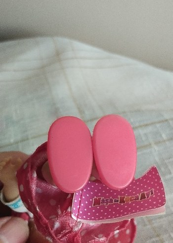 Beden Kırmızı Puantiyeli Başörtülü Bebek