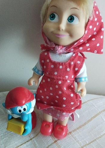 Barbie Kırmızı Puantiyeli Başörtülü Bebek