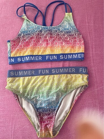 Bikini kız çocukları için