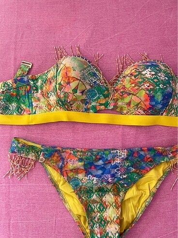 Bikini