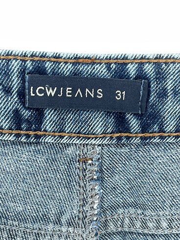 31 Beden mavi Renk LC Waikiki Jean / Kot %70 İndirimli.