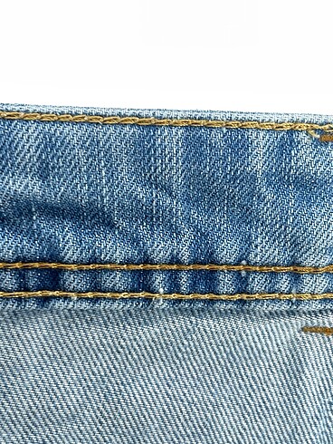 34 Beden çeşitli Renk Colin's Mini Şort %70 İndirimli.
