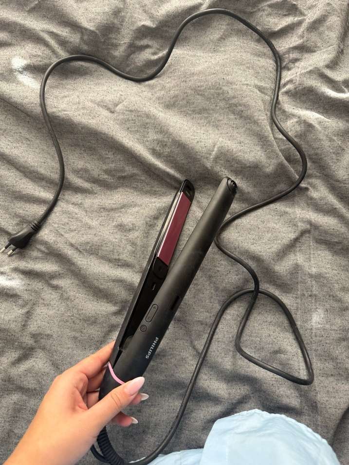 Philips Siyah Gri Saç Düzleştirici - Görsel 2