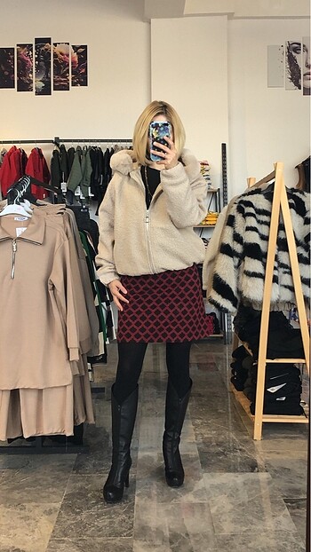 Kapüşonlu Peluş Mont