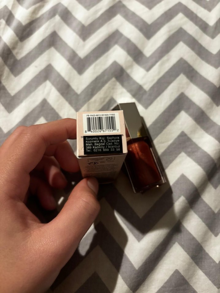 Fenty Beauty Gloss Bomb Parlatıcı 5.5ml - Görsel 3