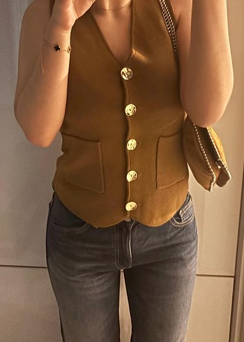 Düğmeli Triko Yelek - Görsel 2