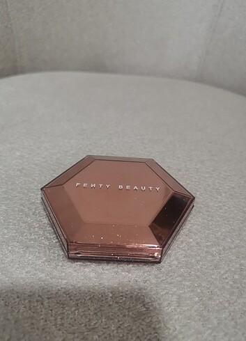 Fenty Beauty 