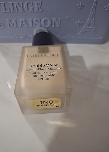 Beden Estee Lauder