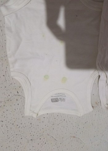 Beyaz Baskılı Pamuklu Kolsuz Bebek Body - Görsel 3