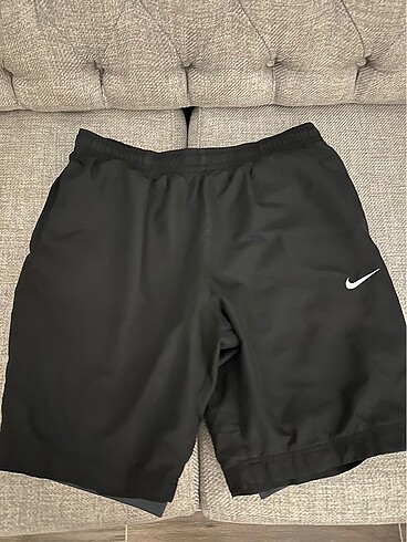 Nike short