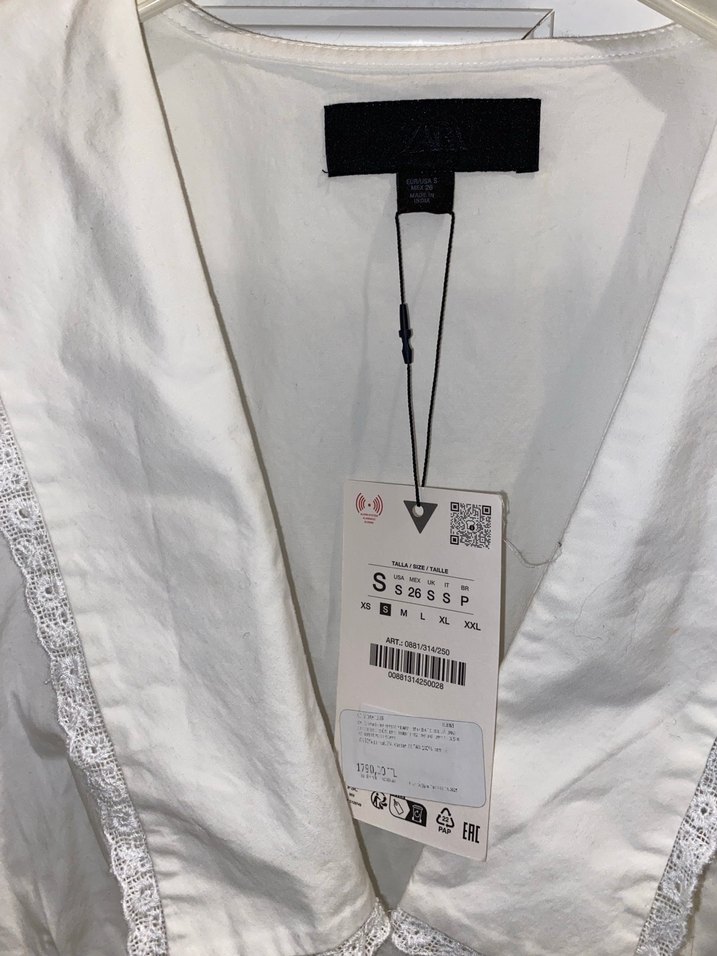 V yaka beyaz midi elbise, kısa kollu, salaş kesim - Görsel 2