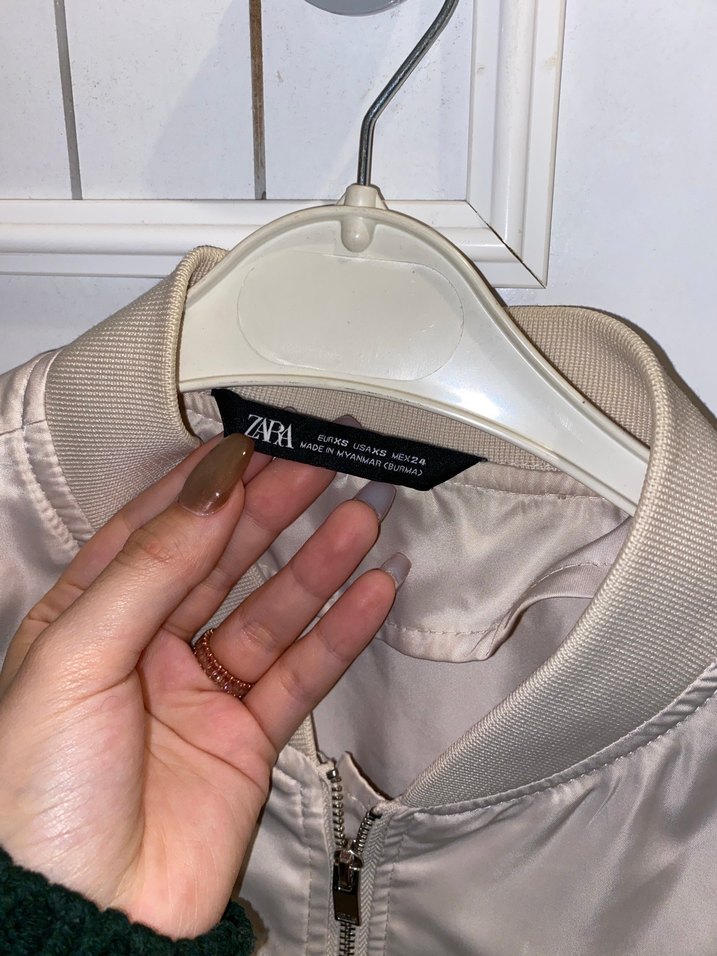 Bej Kadın Fermuarlı Spor Ceket - Görsel 3