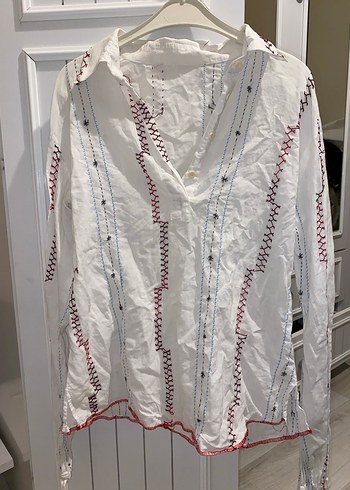 Nakışlı Beyaz Keten Kadın Gömlek - Görsel 2