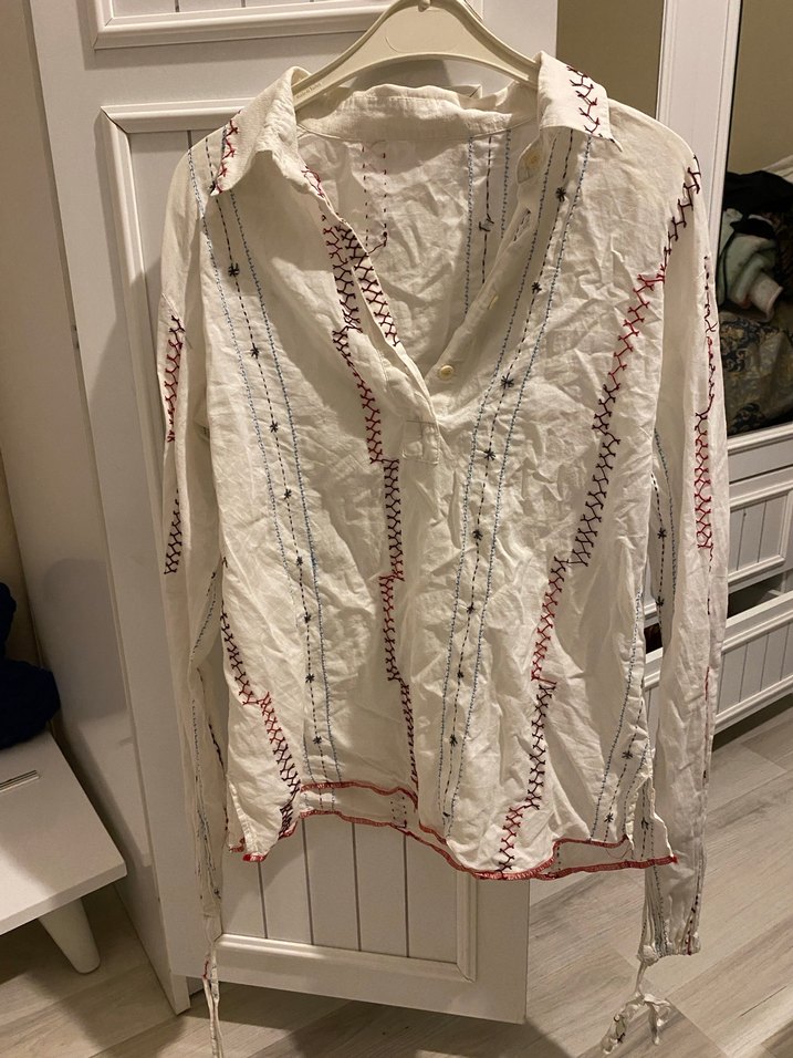 Nakışlı Beyaz Keten Kadın Gömlek - Görsel 3