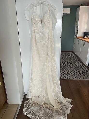 Oleg cassini gelinlik - Görsel 4