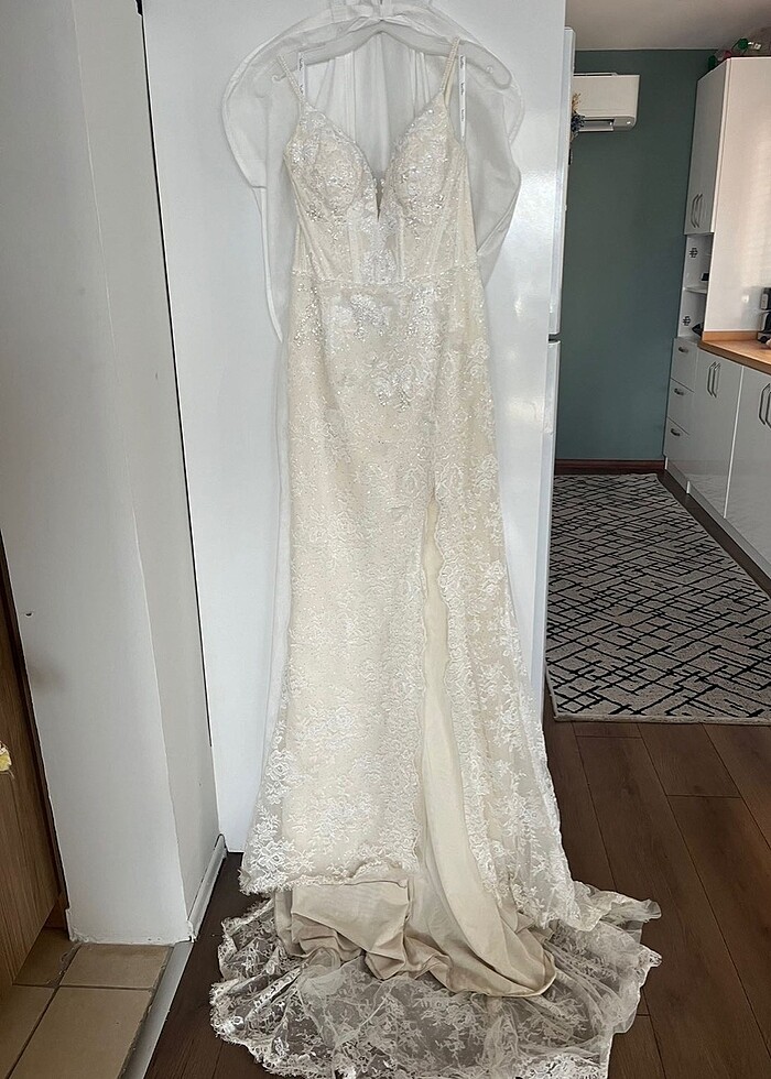 Oleg cassini gelinlik - Görsel 4