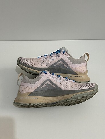 37,5 Beden Pegasus Trail 4