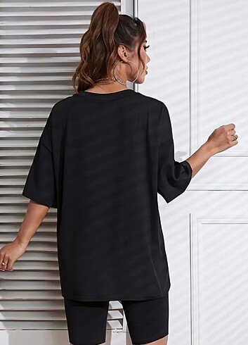 Diğer S.M.L.XL BEDENLERİ MEVCUT OVERSİZE LEOPAR BASKILI TSHİRT