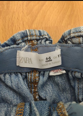4 Yaş Beden Zara kot pantolon 4/5 yaş ikili