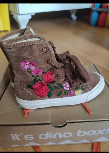 ZARA 28 numara