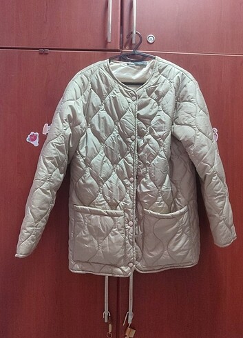 m Beden camel Renk Zara mevsimlik ceket