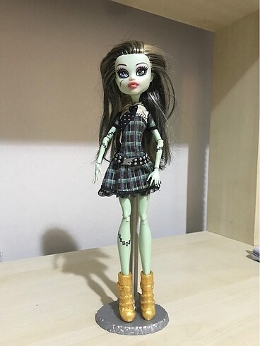  Monster high