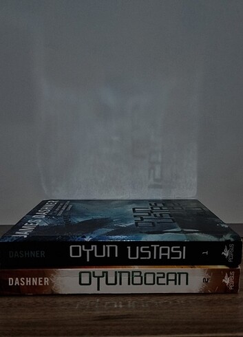 James Dashner 