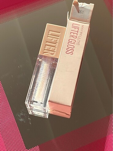 MAYBELLİNNE LİFTER GLOSS 001 ŞEFFAF SİMLİ BARKOTLU KUTULU SIFIR