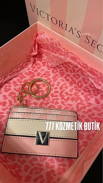 VİCTORİA SECRET PEMBE KARTLIK CÜZDAN KUTULU SIFIR ÜRÜN
