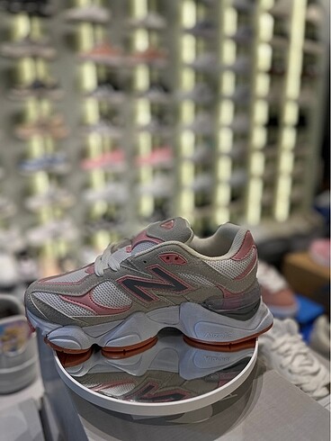 37 Beden New Balance 9060 Pembe Gri
