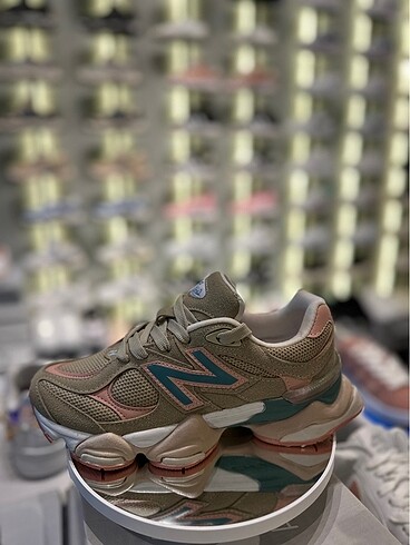 New Balance 9060 Kahve Pembe Mavi
