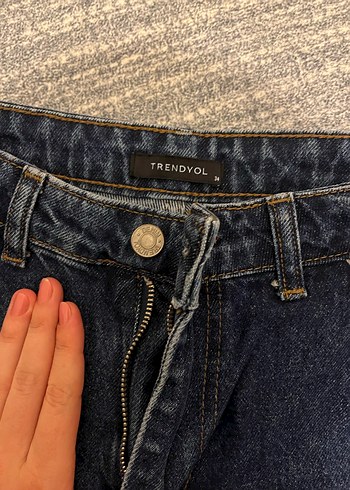 32 Beden lacivert Renk Trendyolmilla mom jean