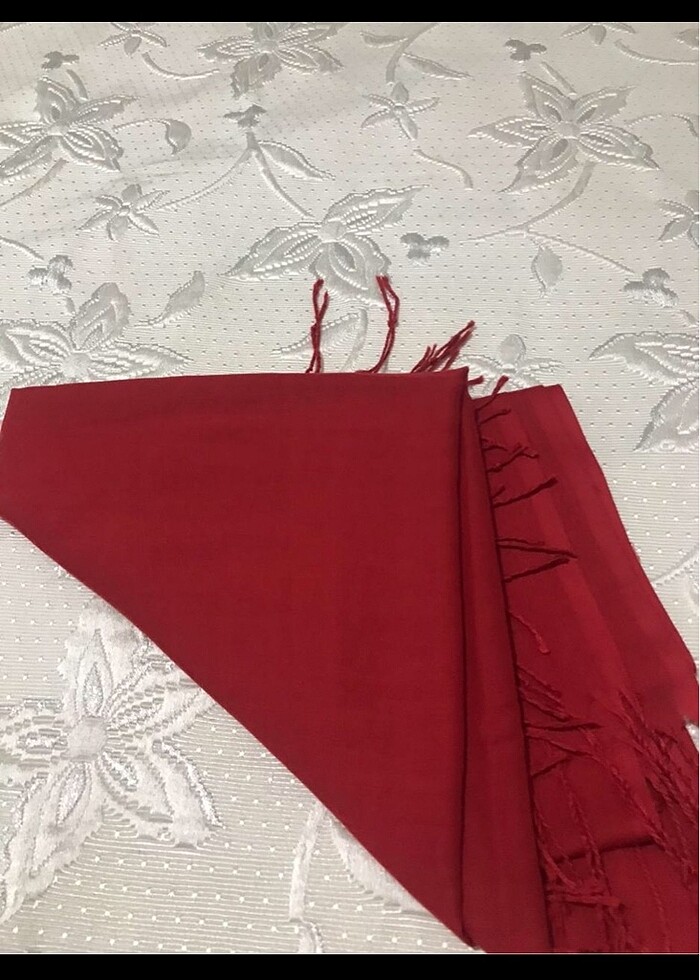 Kırmızı şal - Görsel 3