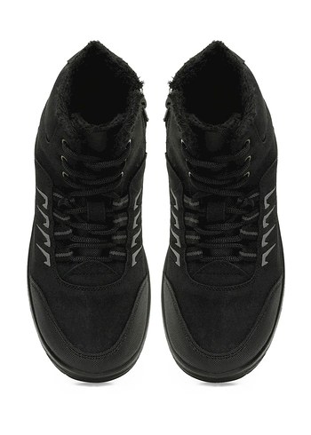 Siyah Kürklü Erkek Bot - Görsel 2