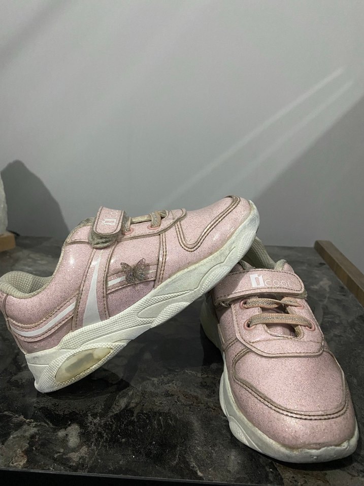 Kız Çocukları İçin ışıklı Pembe Cırt Cırtlı Sneakers - Görsel 2