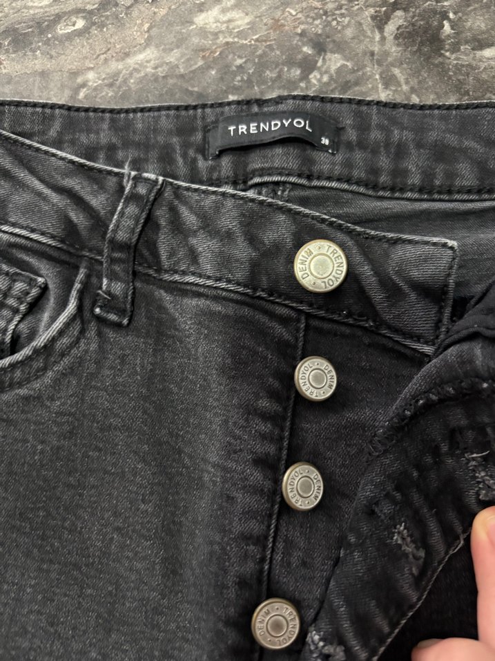 Düğmeli Antrasit Denim Kadın Jean - Görsel 3