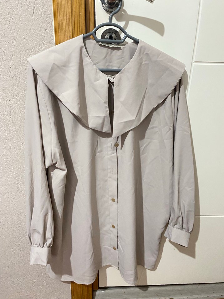 Bej Geniş Kesim Uzun Kollu Kadın Gömlek - Görsel 3