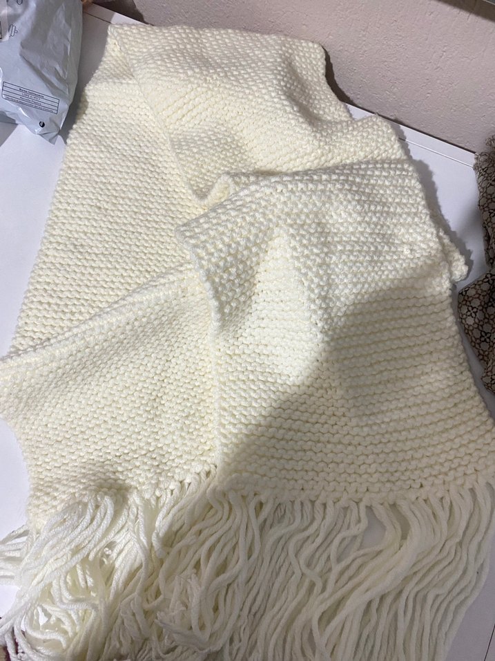 Beyaz Örgü Kadın atkı - Görsel 2